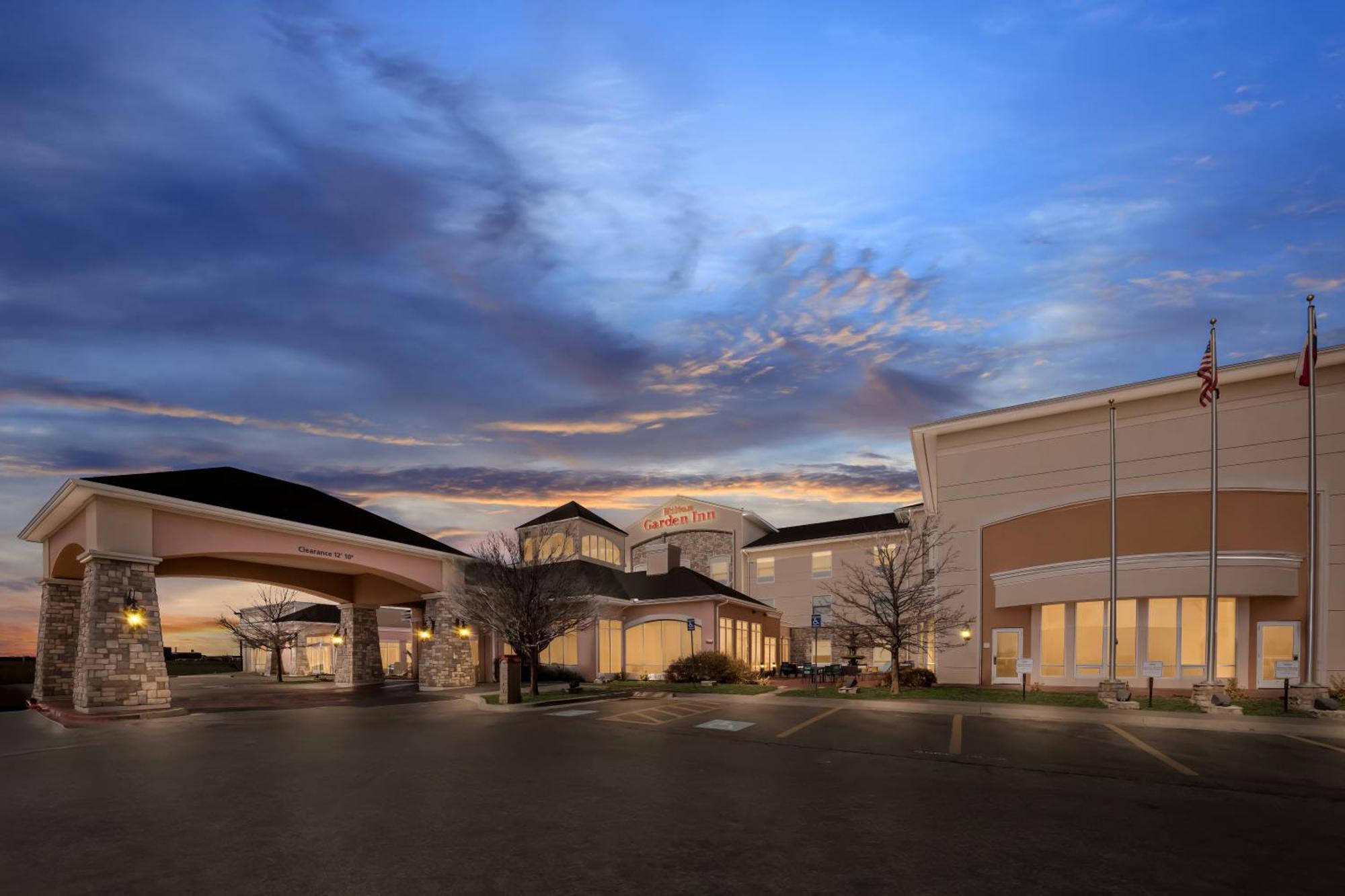 Hilton Garden Inn Amarillo Exterior photo